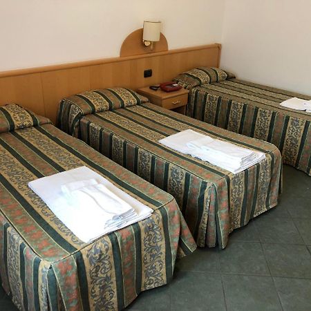 Hotel Il Giardino Cassano Spinola ภายนอก รูปภาพ